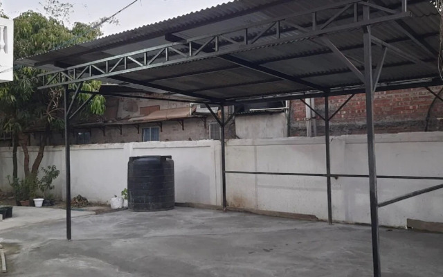 Goroomgo Manipur House Imphal