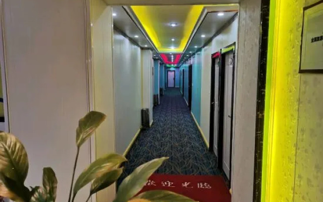 Guilin Lianhua Hotel (Guilin Department Store Xiangshan Park Branch)