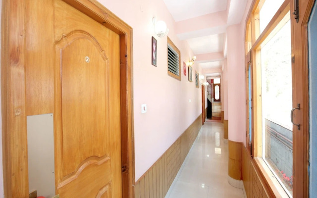 OYO 14106 Home Exotic Hill View Shoghi