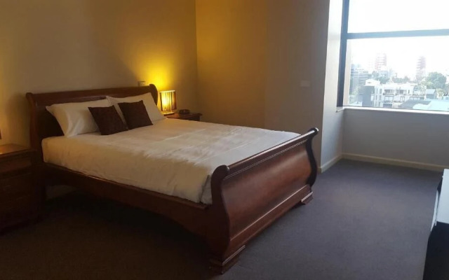 Melbourne CBD Central Apartment Hotel