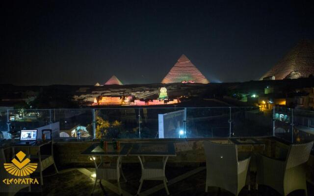 Cheops Pyramids Inn