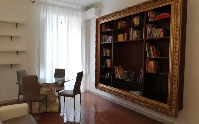 Piramide & Testaccio Design Flat