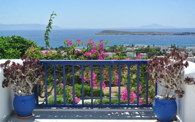 Dryades Family Hotel