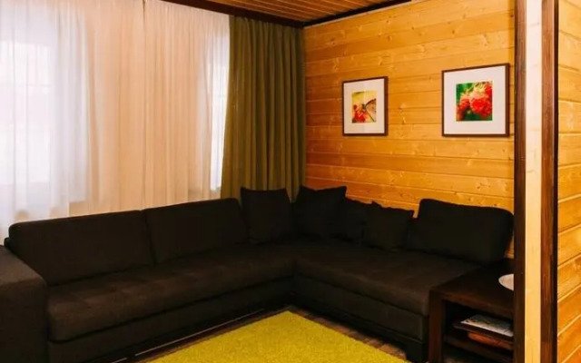 Jing Guang Run Hotel