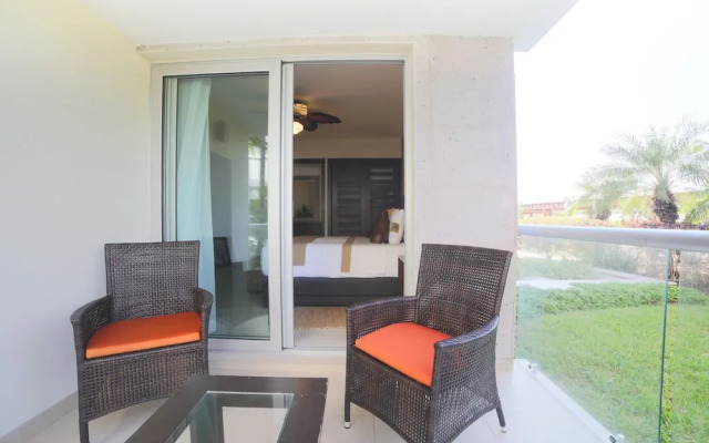 Marea Azul Beach Resort