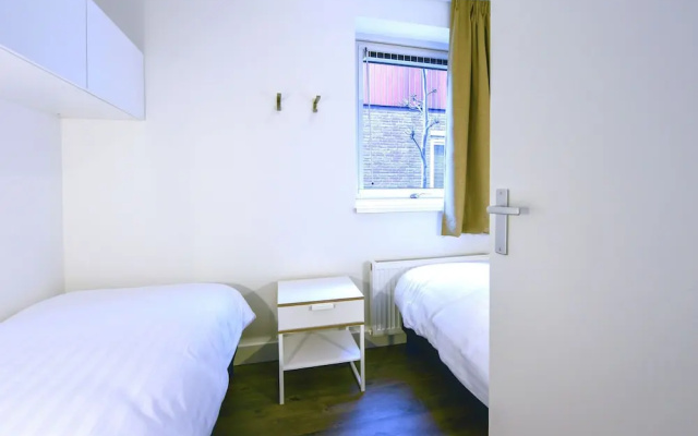 Nice Apartment with Dishwasher near Amsterdam