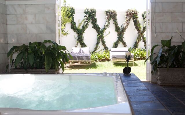 Leeuwenhof Country Lodge & Garden Spa