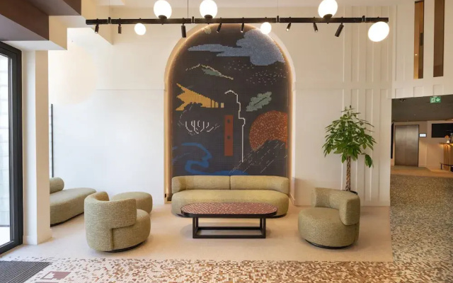 Bizipoz Hotel