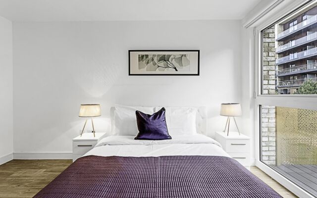 Beautiful Apartment in Surrey Quays