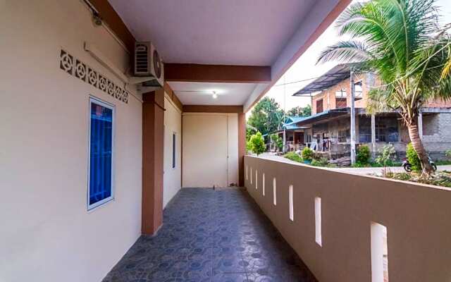 OYO Life 2579 Kost Anggun 2