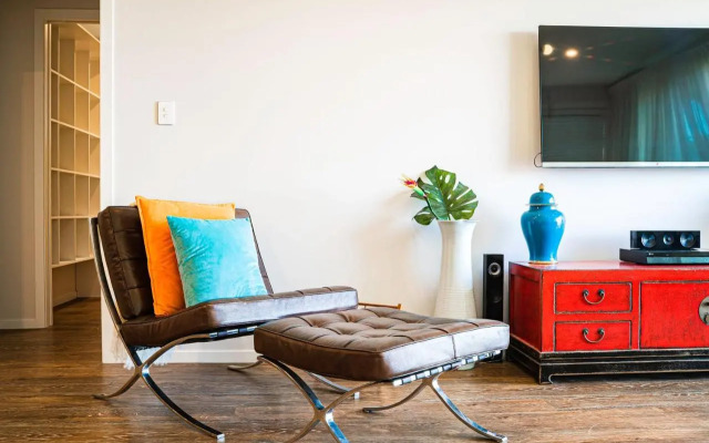 Wharf Retreat Unit 2