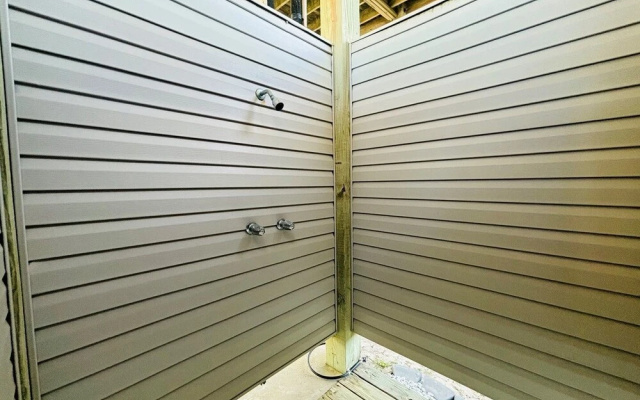 Sea It All 2 Bedroom Home by RedAwning