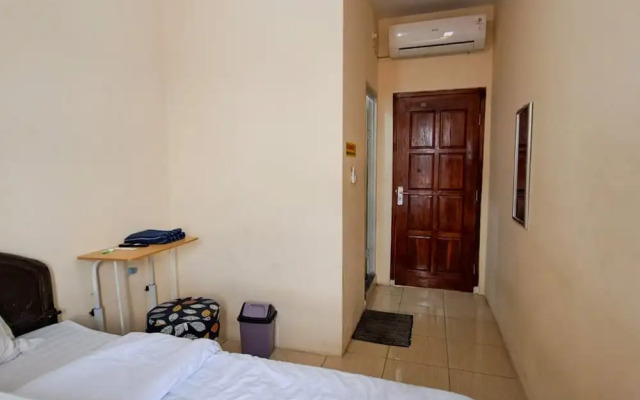 OYO 90578 Dinar Family