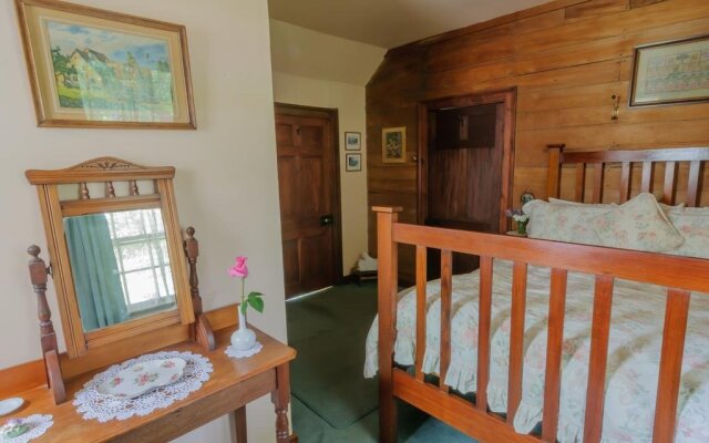Laurel Cottage