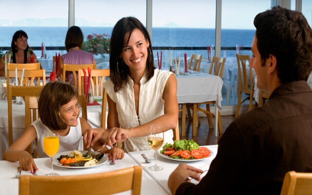 Sunrise Girandella Villas