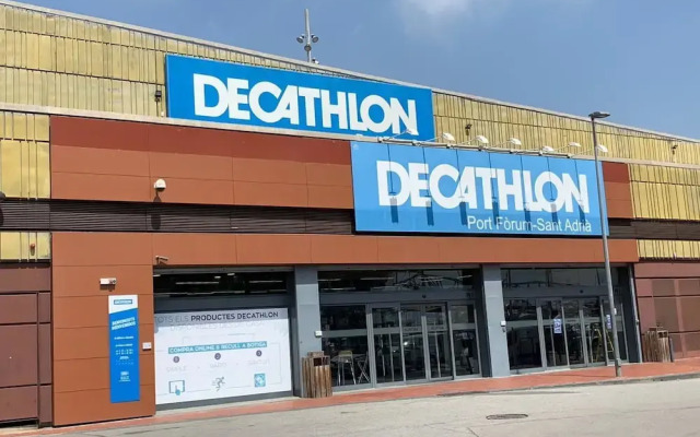 Vintage Classic 70s Boat!