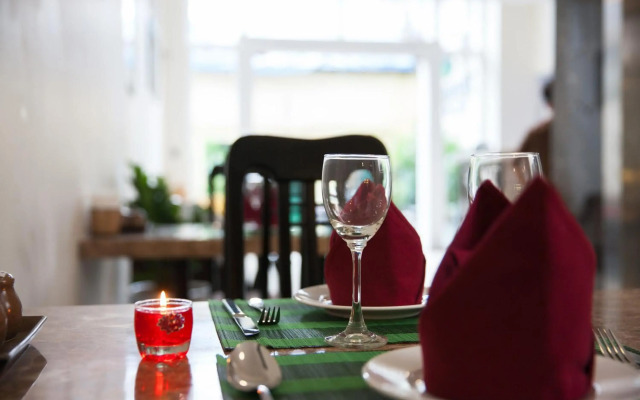 Serenity Villa Hotel Hanoi