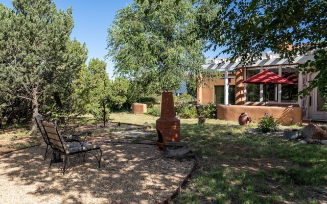 Santa Fe Fashion Designer's Home