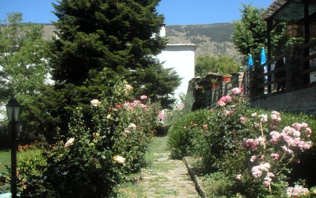 Hostal Rural Poqueira