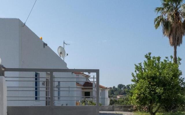 Saint Minas Suite Home