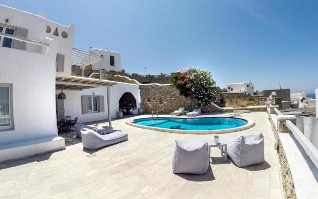 Stunning Villa 4BR in Mykonos