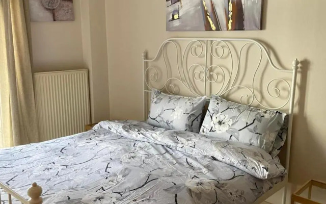 Tanya Apartment