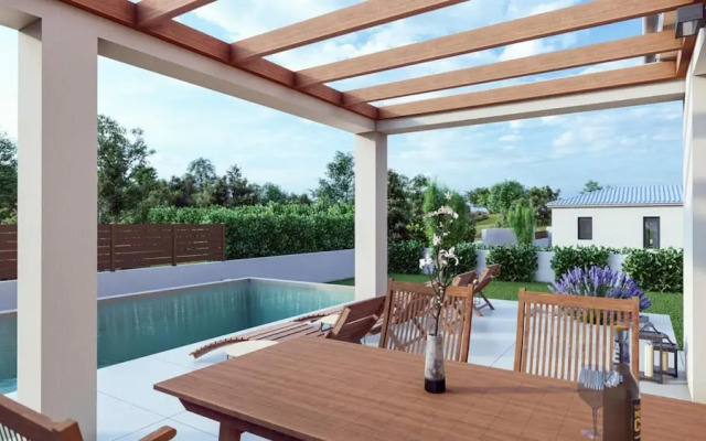 Villa Kira in Afrato