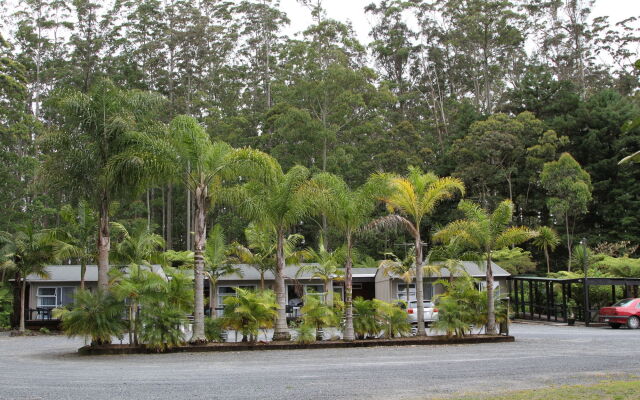 Woodlands Motel & Conference Venue