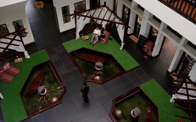 Treasure Oasis Hotel