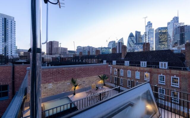 Three Bed Apts near Spitalfields Mkt