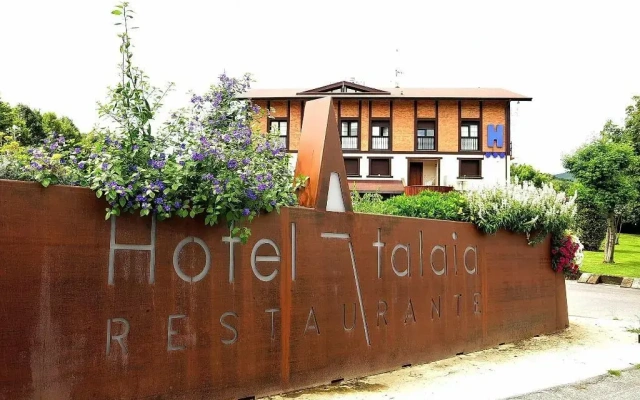 Hotel Atalaia