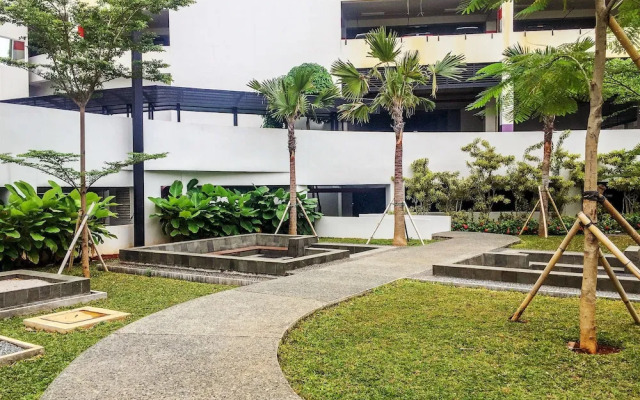 Strategic Location 2Br Gallery West Apartment