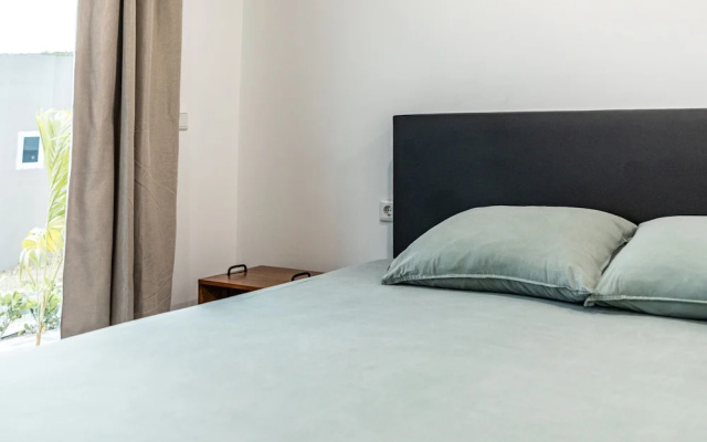 Modern 3-bed Apartment in Papaya Resort Curacao
