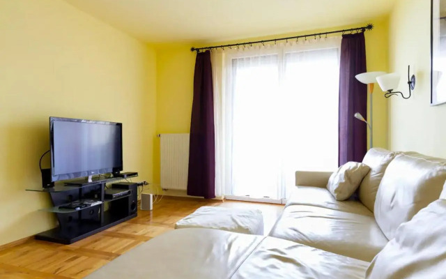 Bibor Apartment