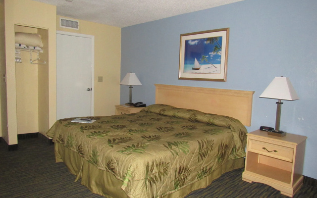 Beachside Hotel