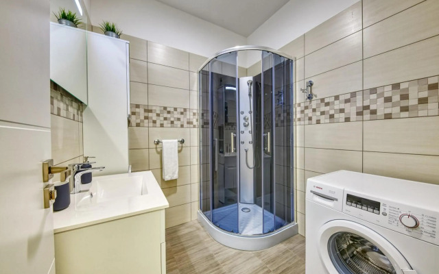 Le Monde Apartment Bratislava - amazing 5BDR in downtown