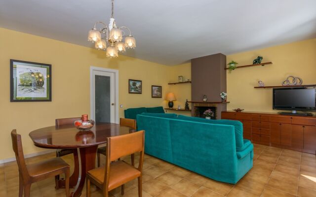 HomeHolidaysRentals Casa Moonlight – Costa Barcelona