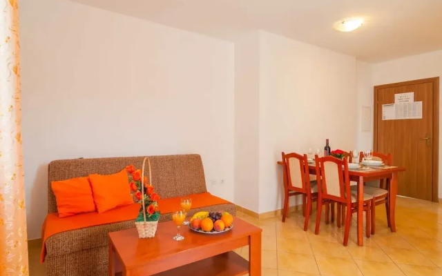 Apartments Island Beat - Two Bedroom Apartment With Balcony