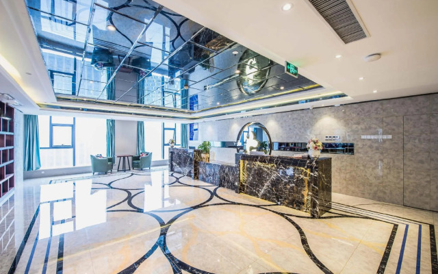 Weifeng GC Hotel (Zhuji Xiongfeng Yongli Commercial Plaza)