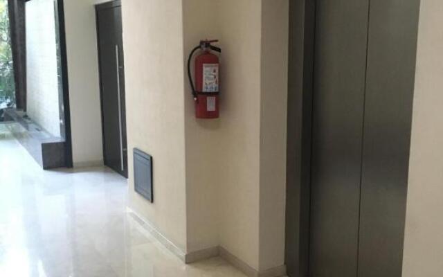 Coyoacan Florida Luxury apartment 4BR-4BA 2Parking