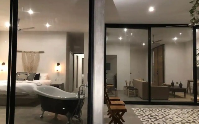 Casa Macarena 3-BR