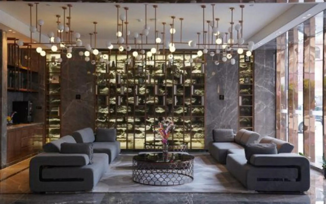 Kamston International Hotel