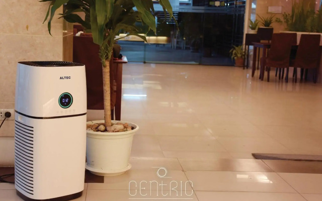 Centric Place Hotel
