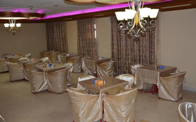 Teeba Palace Hotel