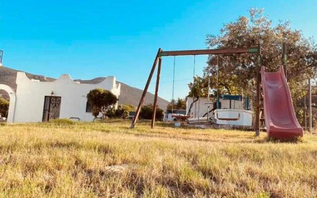 Small house 50 m from the beach