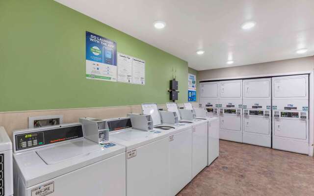 Extended Stay America Suites - Denver - Airport