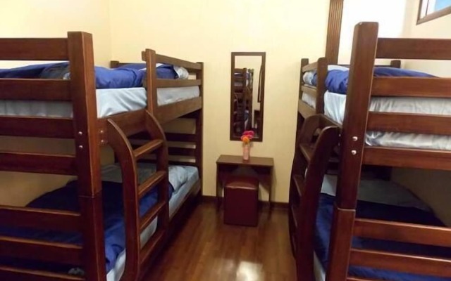 Cleopatra Palace Hostel