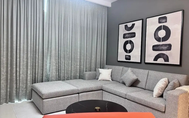 2 Bedroom Flat Beachfront Palm Jumeirah