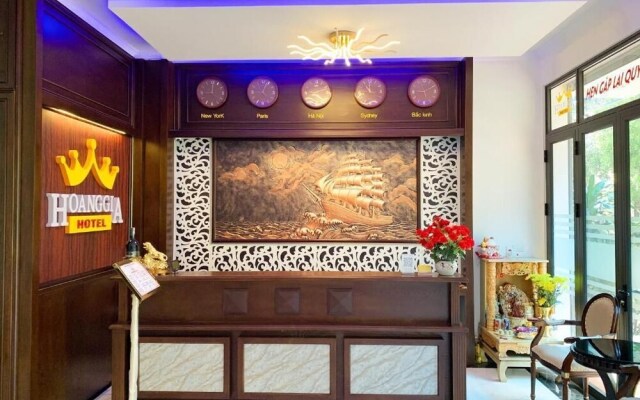Hoang Gia Hotel Dong Tru -by Bay Luxury