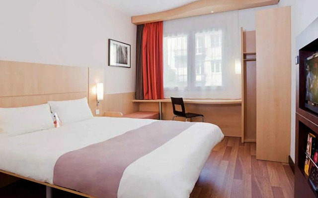 Отель B&B Hotel Kielce Centrum
